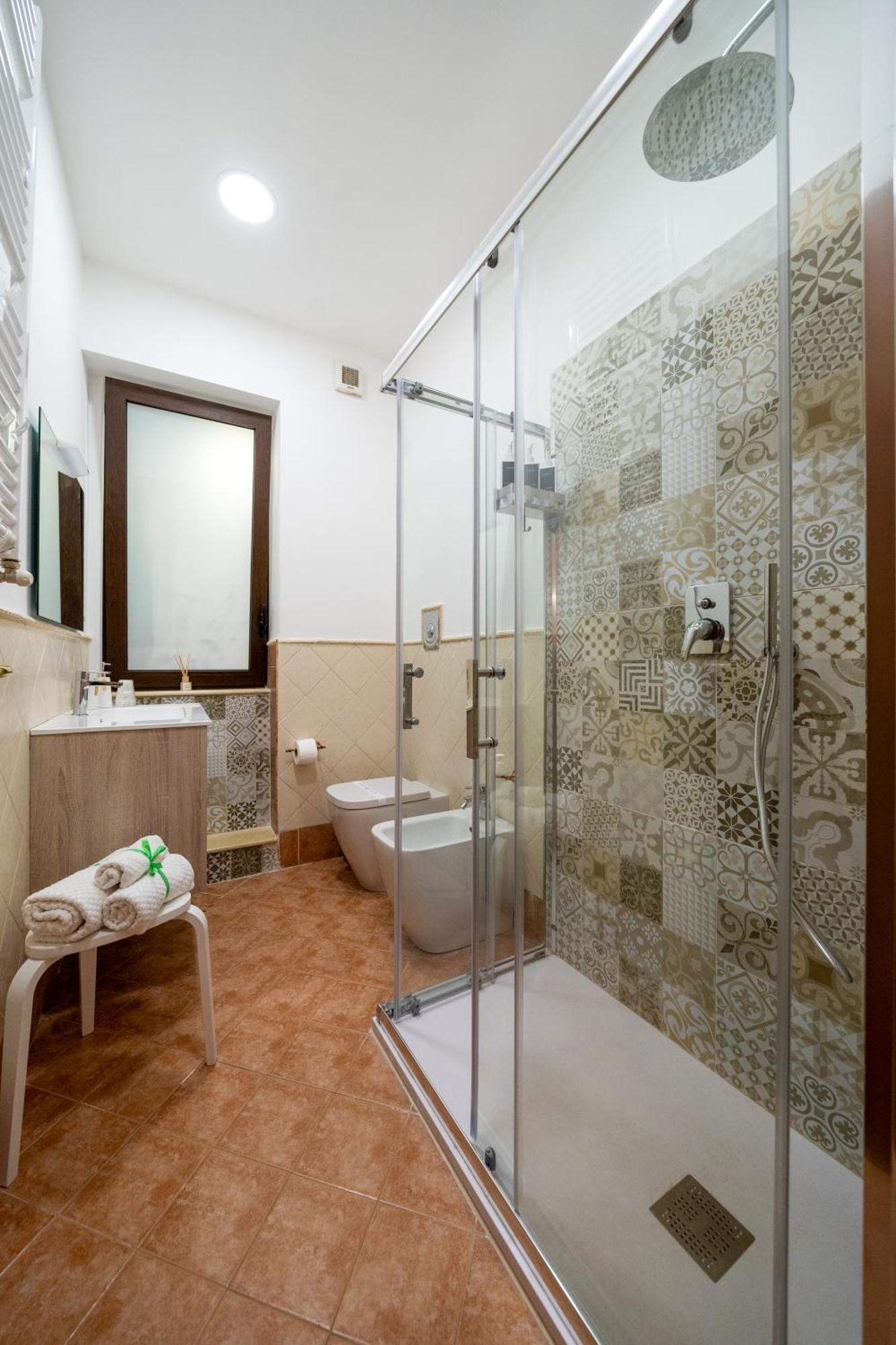 E Dintorni - Valentino Apartamento *