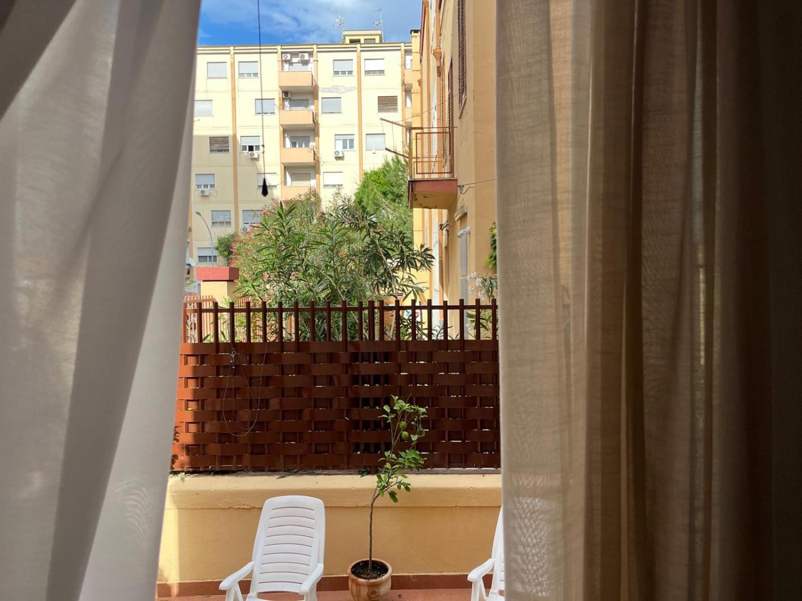 E Dintorni - Valentino Apartment Palermo